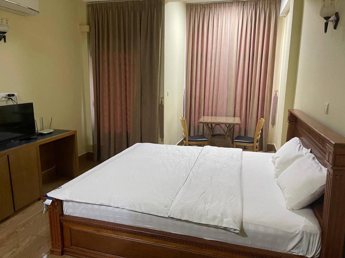Blue Sky Guest House Phnom Penh Exterior foto