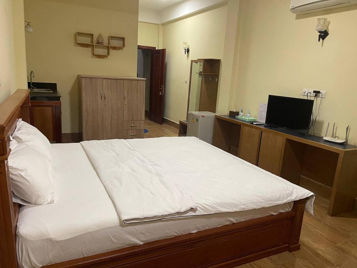 Blue Sky Guest House Phnom Penh Exterior foto